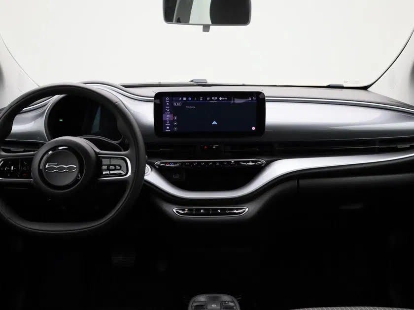 Fiat 500 Elettrica 42 kWh – 2023 – 21.532 km – Grigio - Image 2
