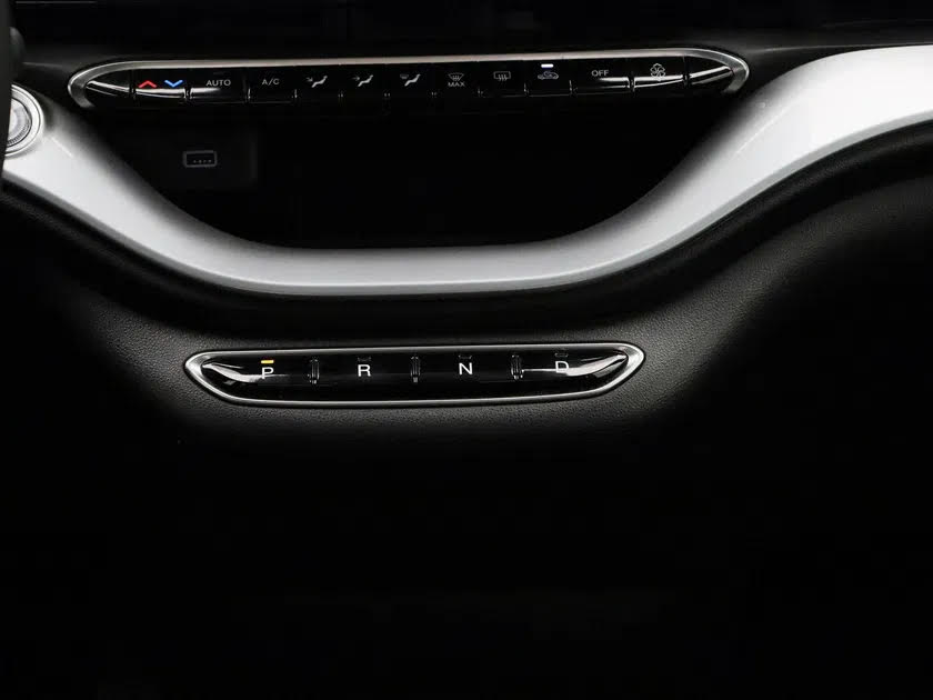 Fiat 500 Elettrica 42 kWh – 2023 – 21.532 km – Grigio - Image 10