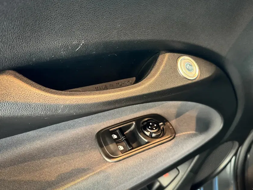 Fiat 500e Cabrio Elettrica 118 CV – Usato Garantito 2022 - Image 29