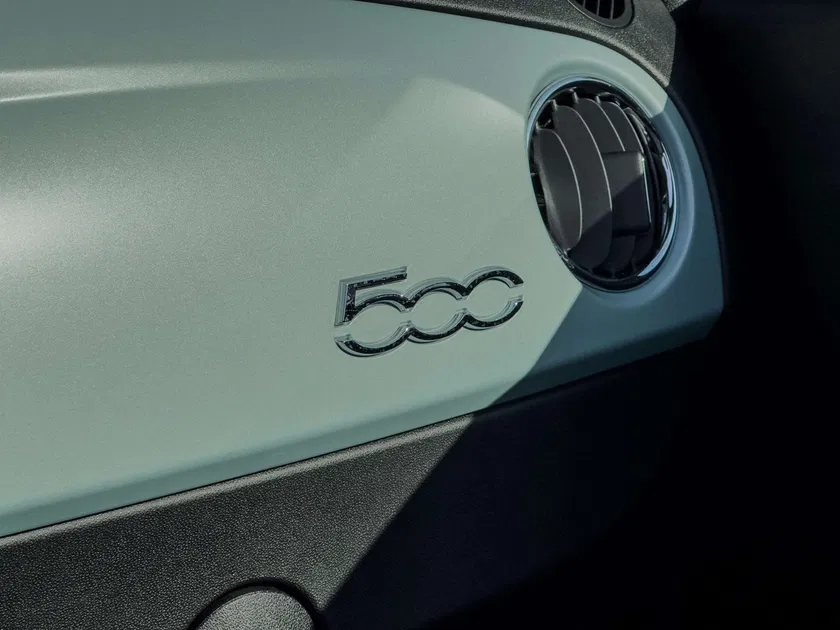 Fiat 500 1.0 Hybrid 70 CV Dolcevita – Usato Garantito 2025 – 30.575 km - Image 7