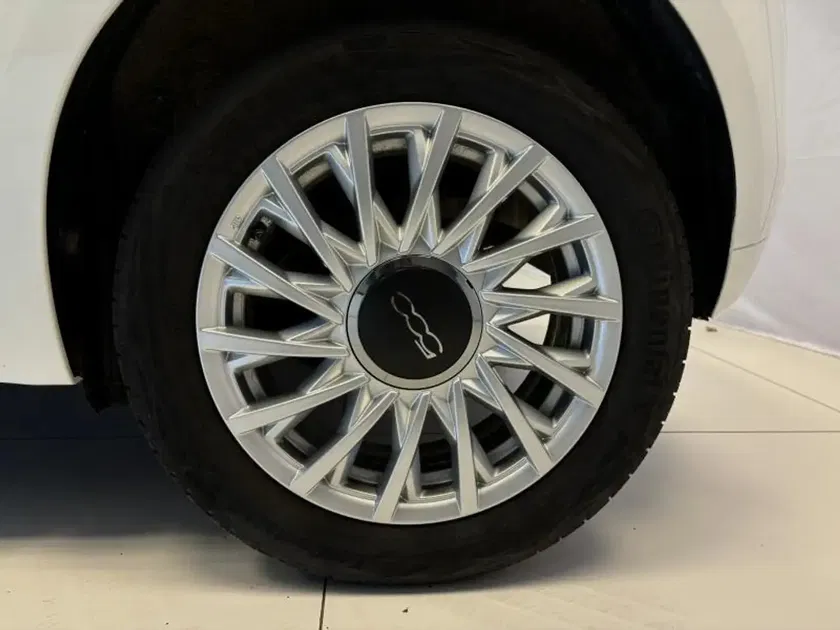 Fiat 500 1.0 Hybrid 70 CV Dolcevita – Usato Garantito 2023 – 18.591 km - Image 13